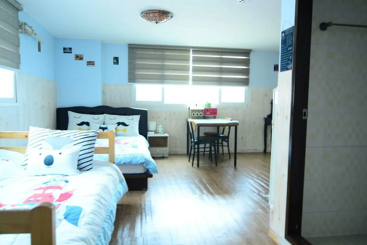 Residence Unicorn 2*, Seoul